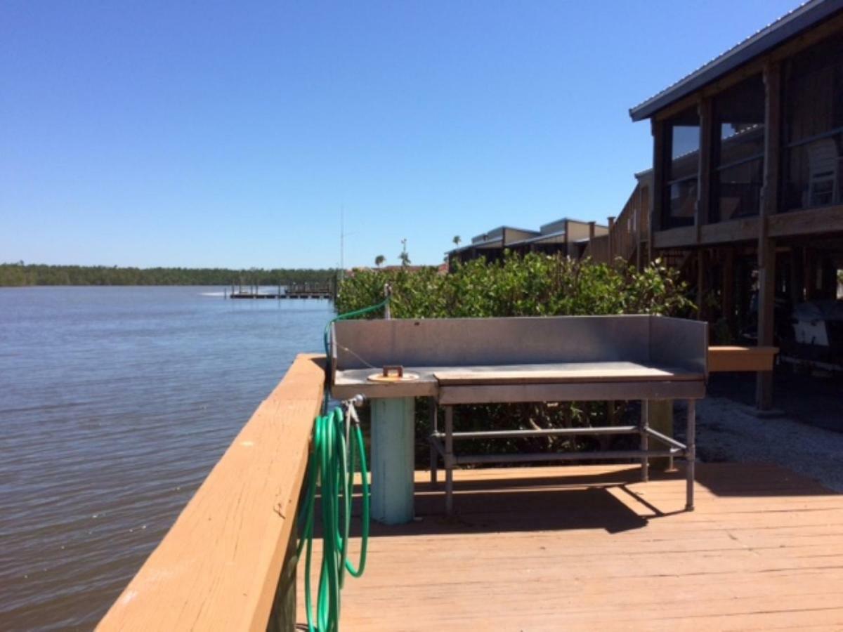 River Wilderness Waterfront Cabins Everglades City Eksteriør bilde